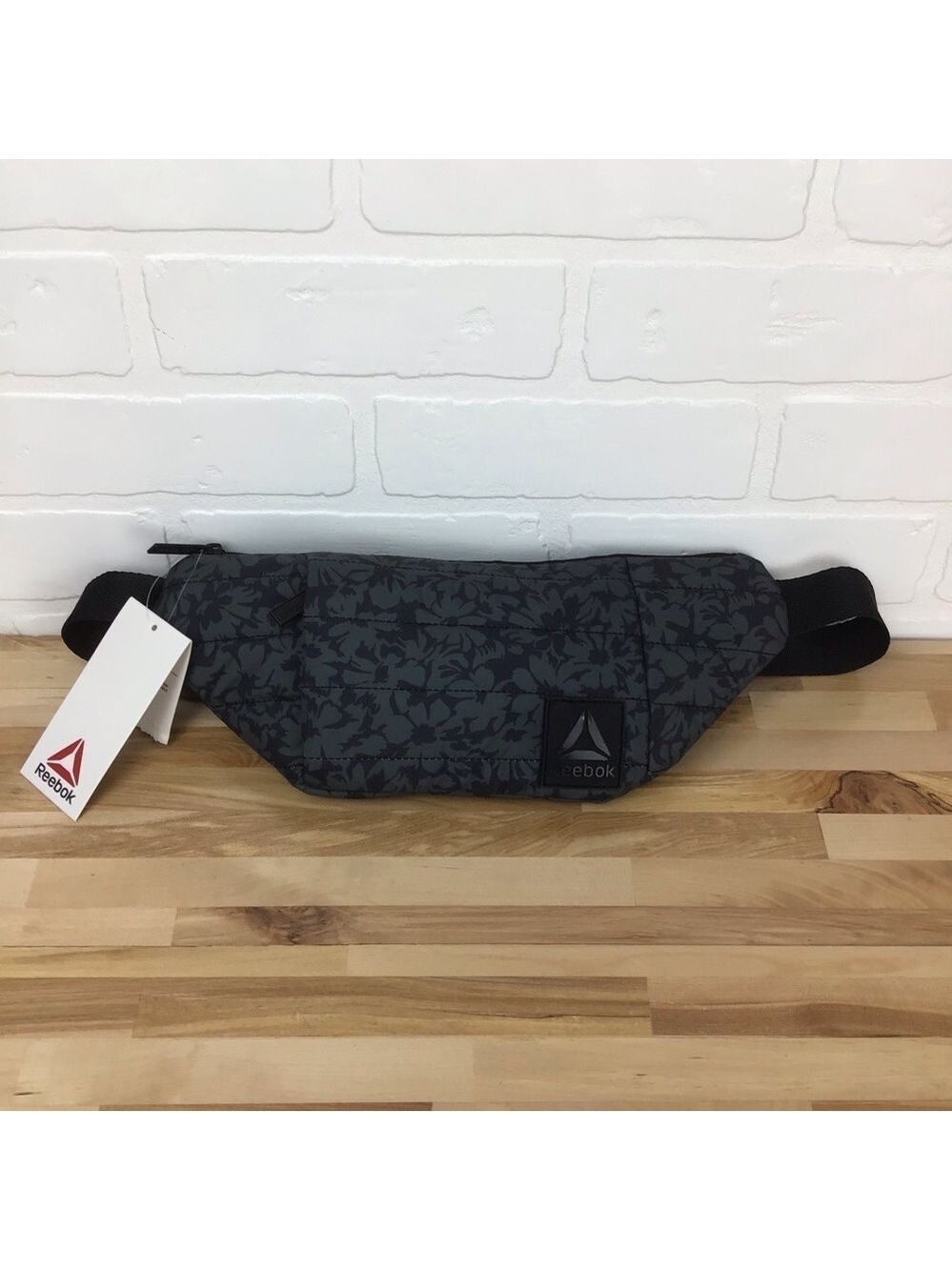 Reebok banana bag black grey travel bag ajustable strap one size floral